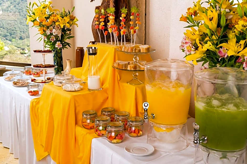 Hostal de la Luz - Spa Holistic Resort