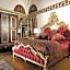 Cesme Kanuni Kervansaray Historical Hotel