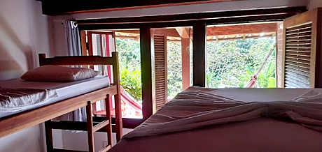 Bed in 6-Bed Mixed Dormitory Room