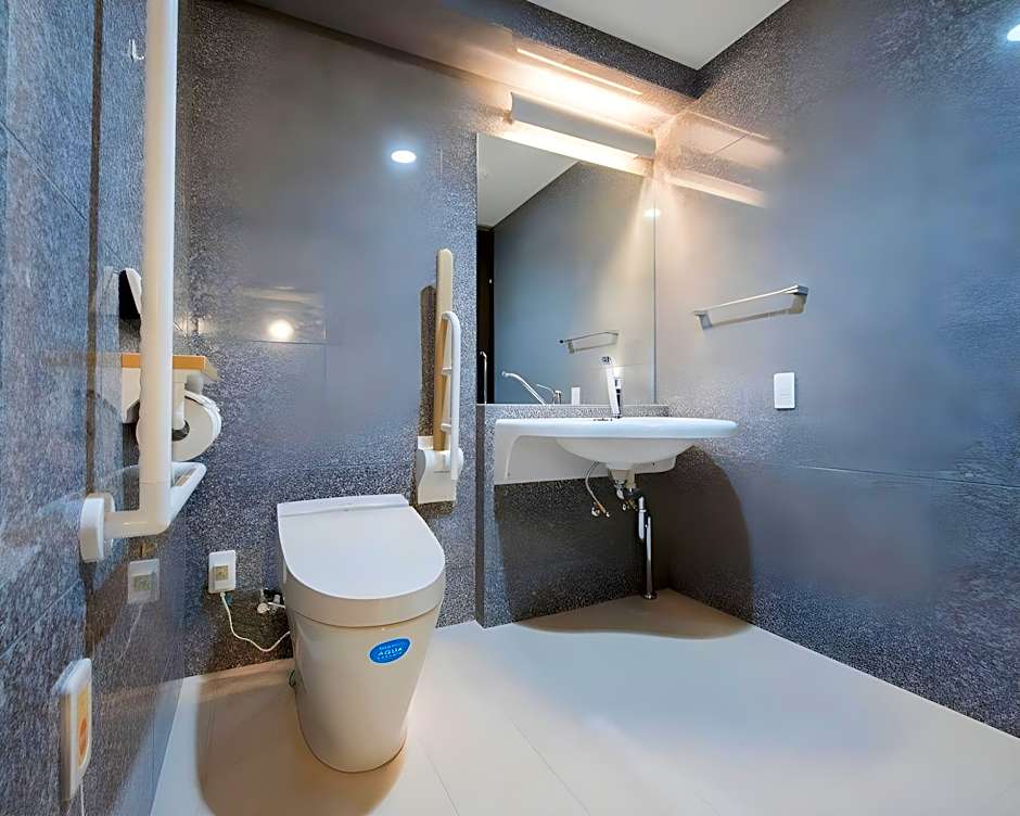 Toyoko Inn Iwakuni eki Nishi guchi