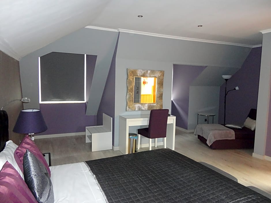 Grande Pensao Residencial Alcobia