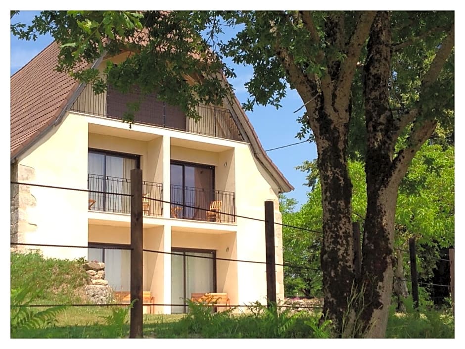 A L'Ombre du Tilleul