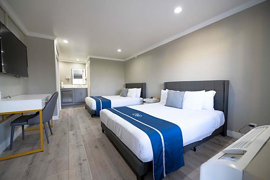 Omeo Suites