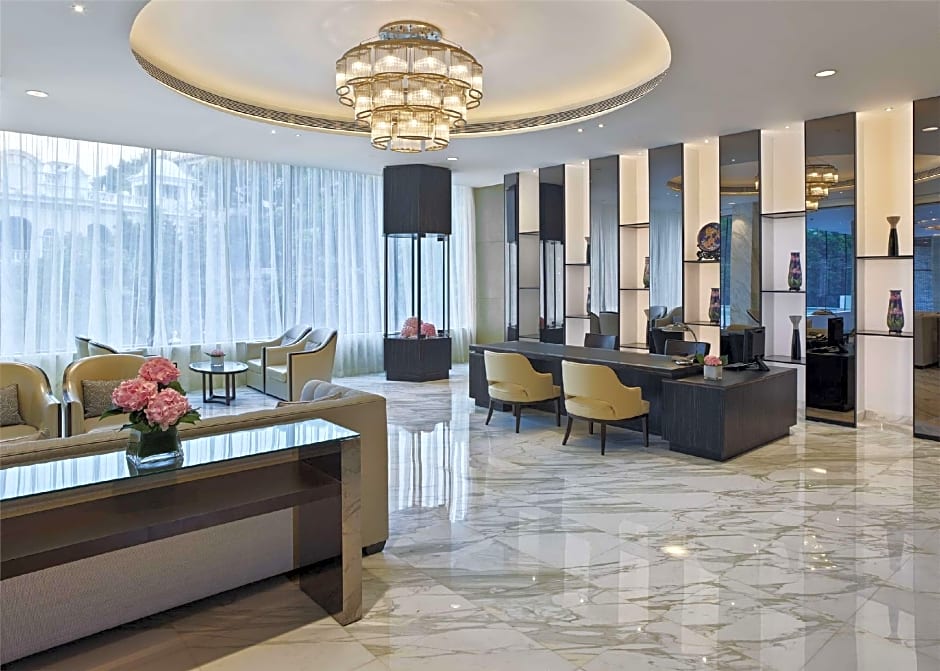 White Swan Hotel