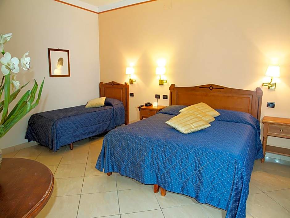 Ulisse Deluxe Hostel