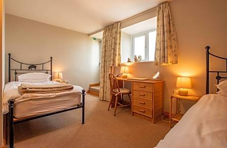 Three Bedroom Self Catering Cottage