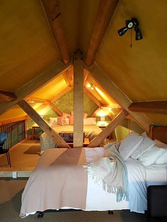 Photo 1 of 44 of 1 Double Bed or 2 Twin Beds
