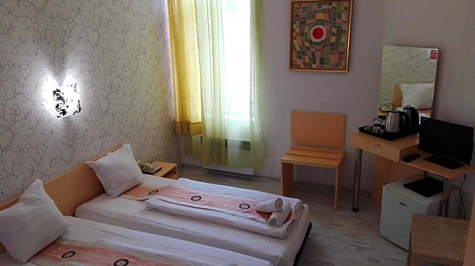 Scotty's Boutique Hotel
