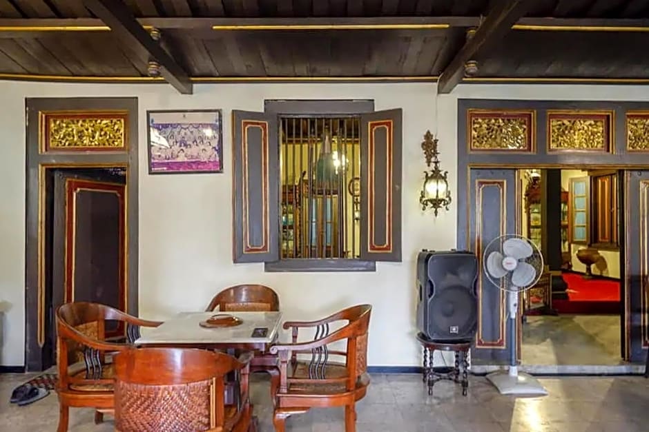 Cakra Homestay Solo Mitra RedDoorz