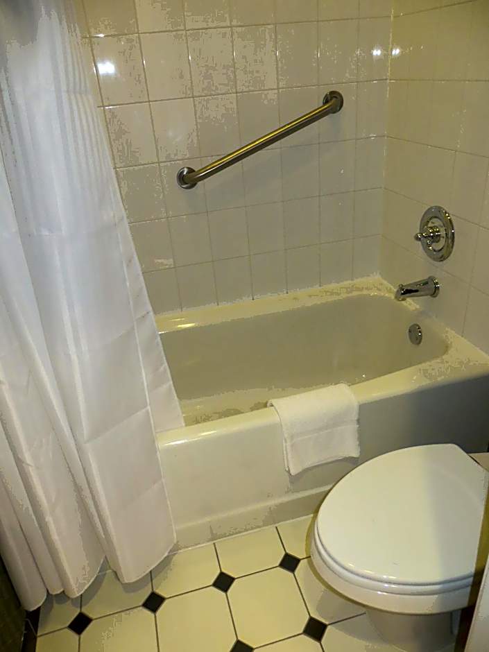 Carleton Of Oak Park