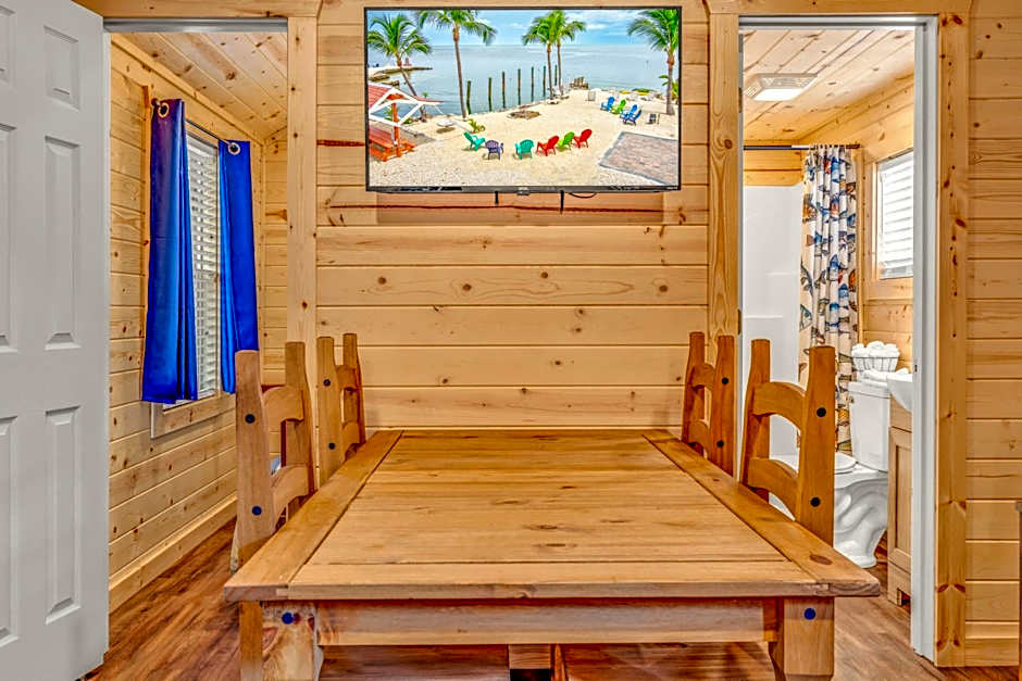 Cabins at Bonefish Bay