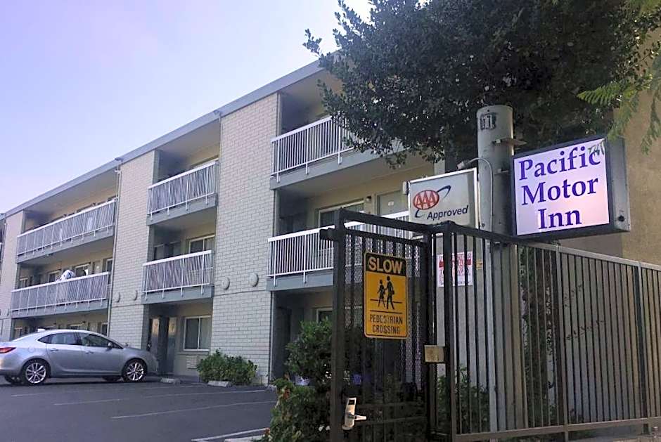 Pacific Motor Inn
