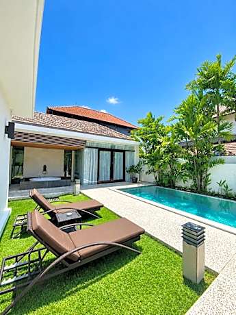 The Wangsa Hotel and Villas Benoa