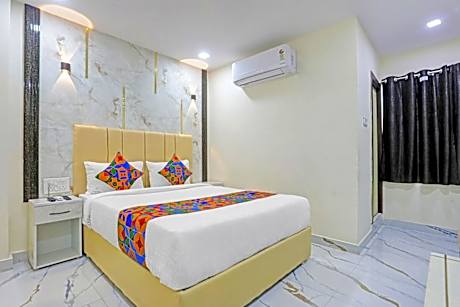 Hotel Sunrise At Warangal Railway Station and Bus Station