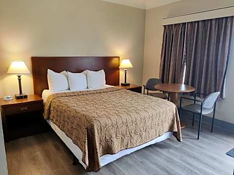 Knights Inn London Airport