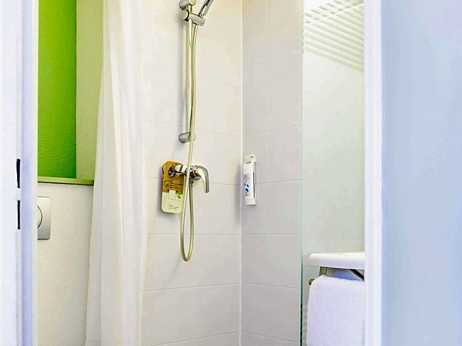 Ibis budget Valenciennes Petite Forêt