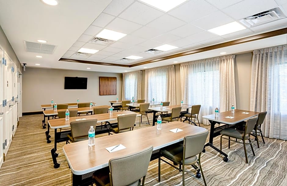 Staybridge Suites - Fort Lauderdale Airport - West