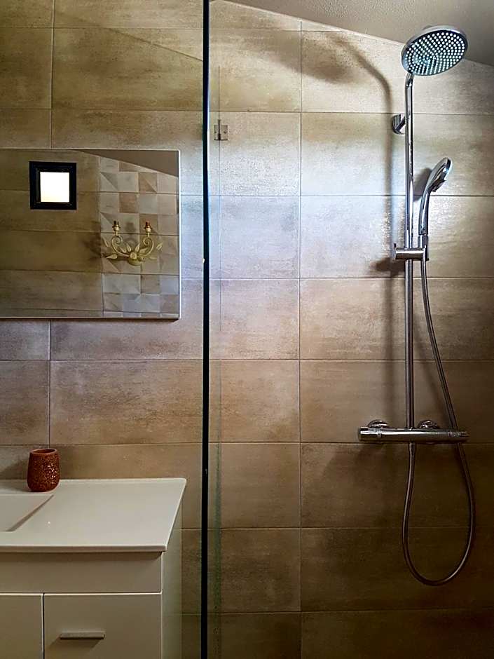 Gato Preto de Silves - Adults Only