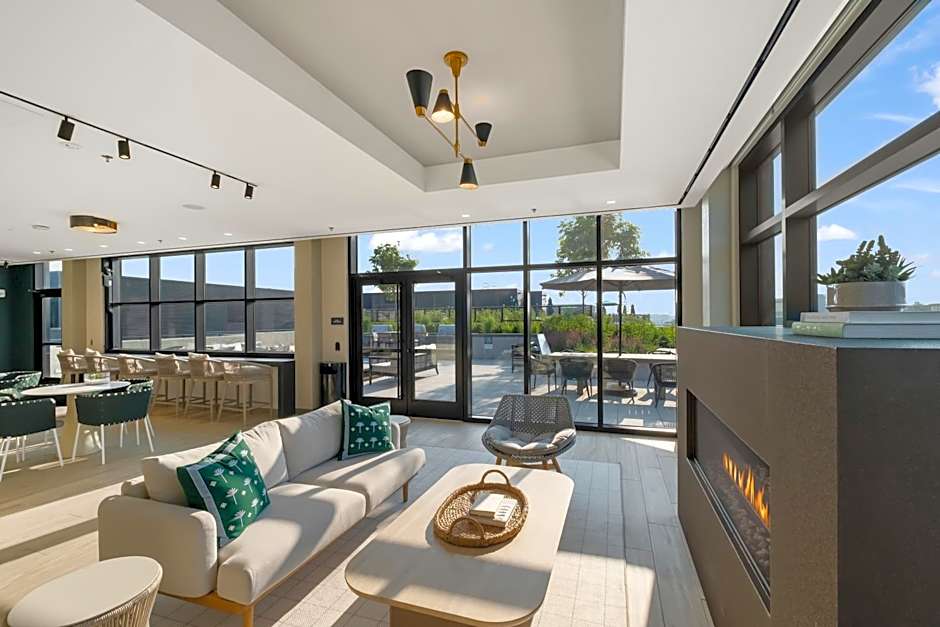 Global Luxury Suites at Capitol Hill