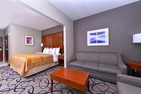 King Room with Hot Tub - Non-Smoking