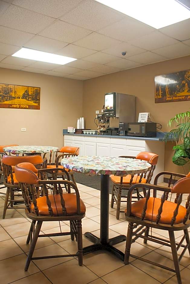 Scottish Inn Downtown Jacksonville