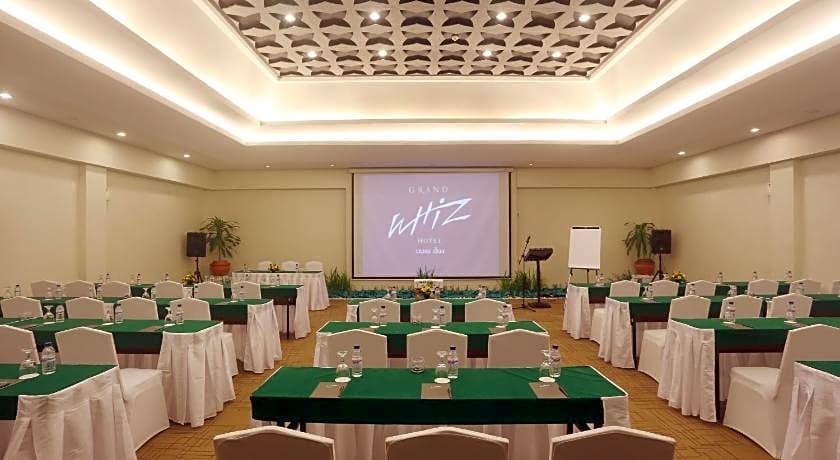 Grand Whiz Hotel Nusa Dua