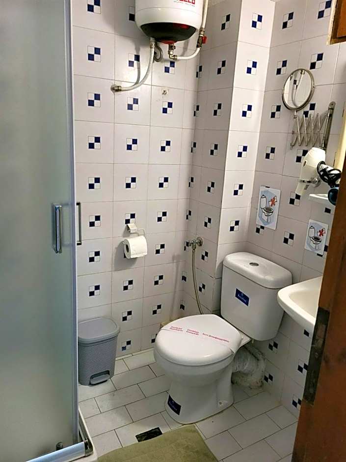 HOTEL AGNI -ENOIKIAZOMENA DIAMERIZMATA