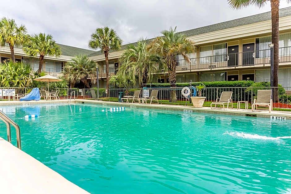 Quality Inn & Suites Georgetown