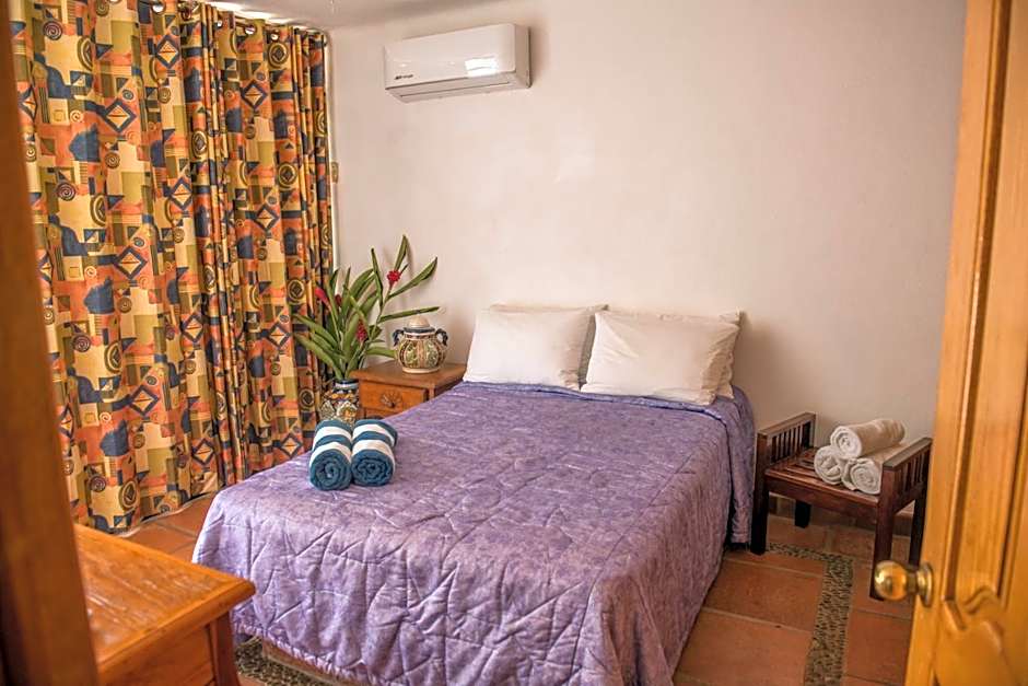 HOTEL VILLA AZUL