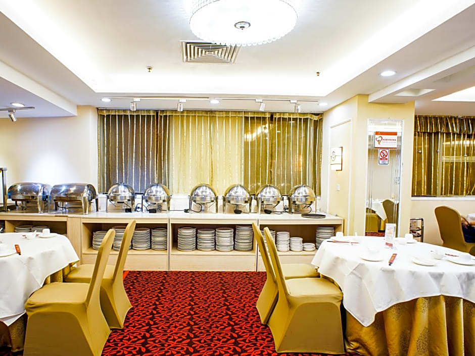Fortune Hotel