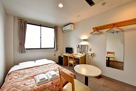 Double Room - Non-Smoking