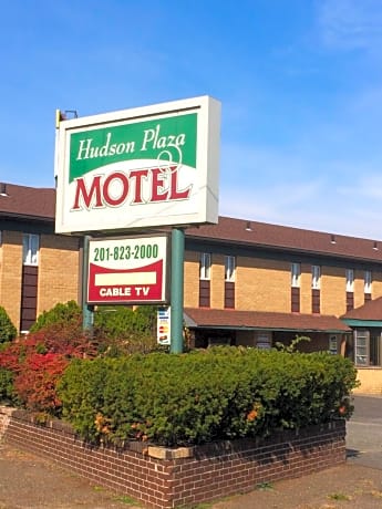 Hudson Plaza Motel