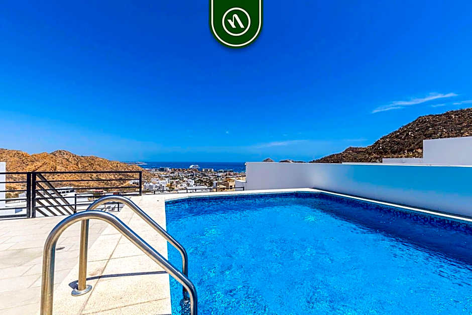 Amazing 2BR Condo with Rooftop pool - BBQ