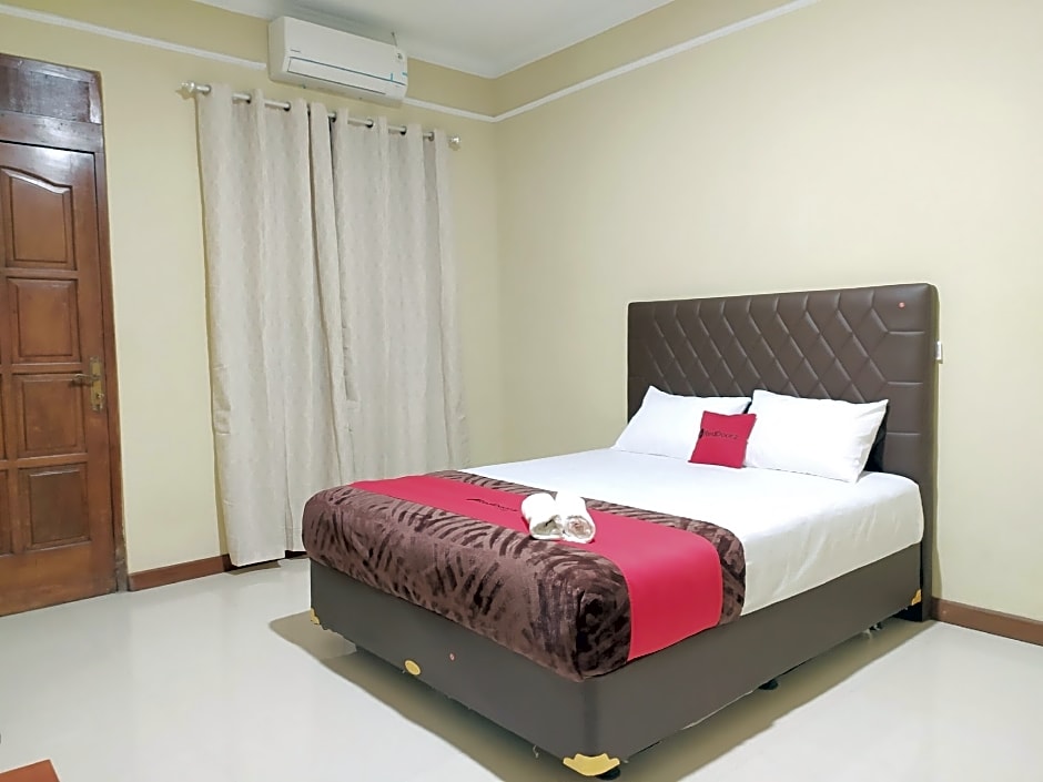 RedDoorz near Prawirotaman Yogyakarta