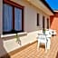 Cozy flat in residence with swimming pool-Beahost