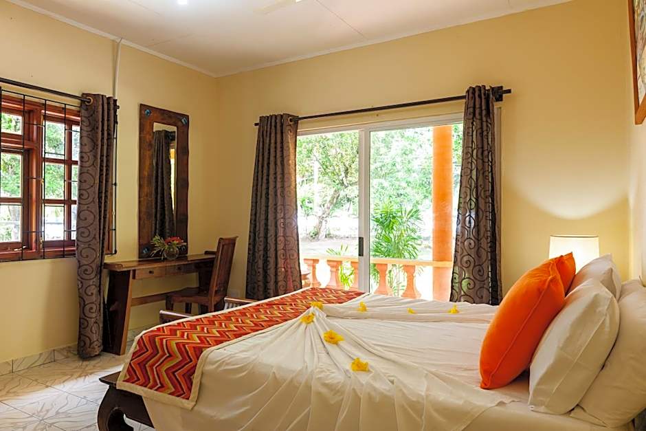 Villas des Alizes beachfront suites and garden villas