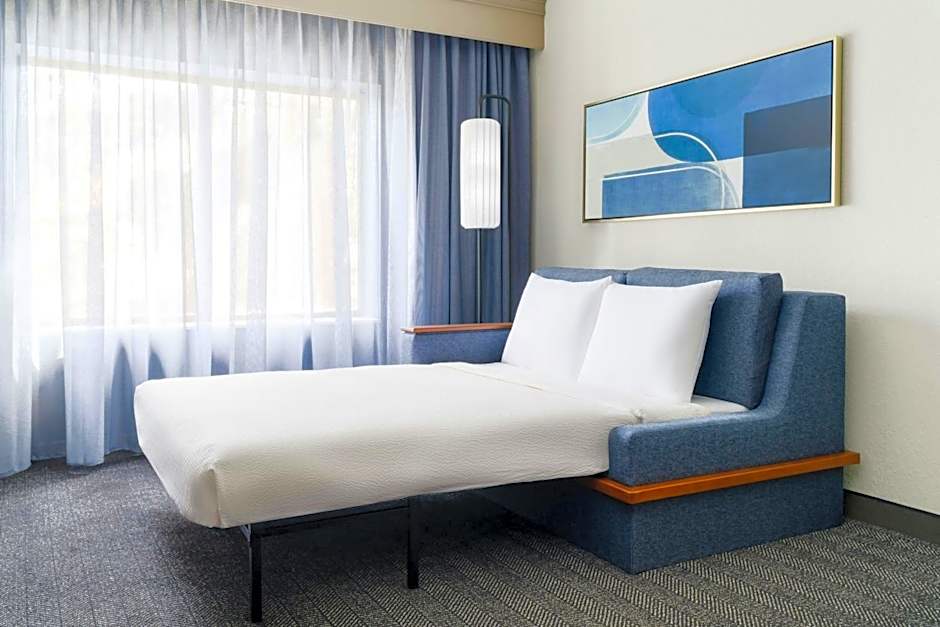 Courtyard by Marriott Chicago Midway Airport