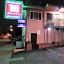 TRAVIS LODGE MOTEL 16