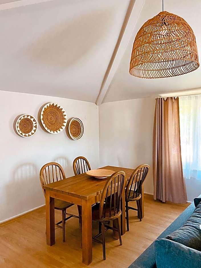 Kalia Beach Hotel Side