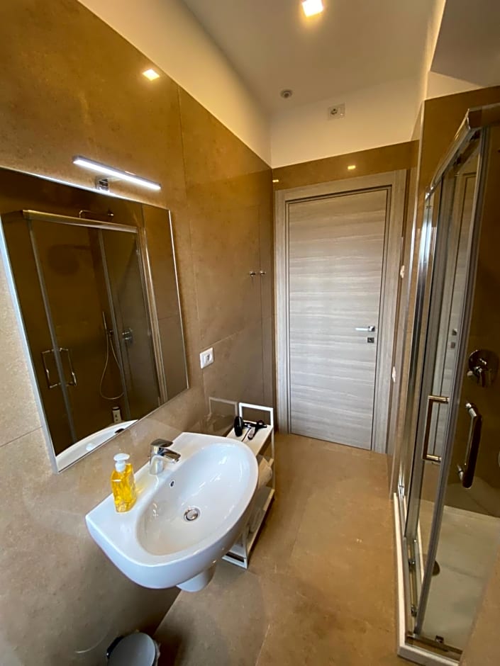 MDC LUXURY ROOMS NAPLES