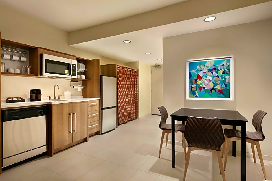 Home2 Suites By Hilton Chantilly Dulles Airport