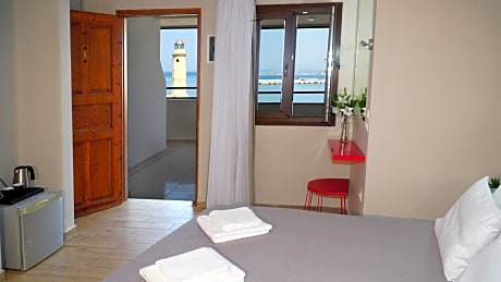Triple Room with Terrace & Sea View