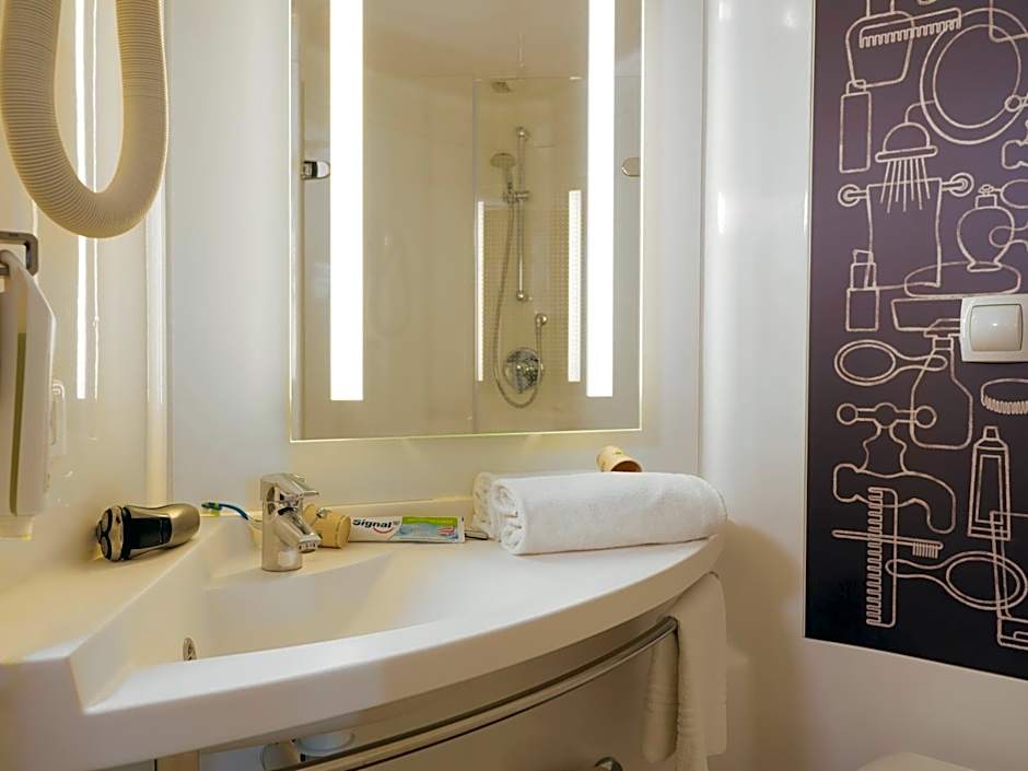 ibis Cannes Mandelieu