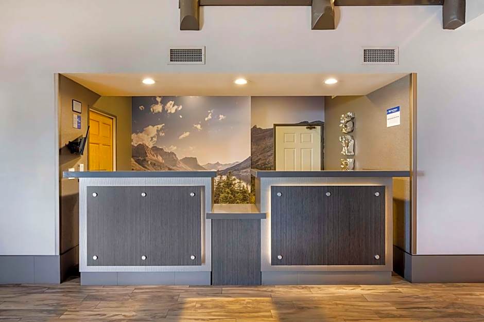 Best Western Plus Kalispell/Glacier Park West Hotel & Suites