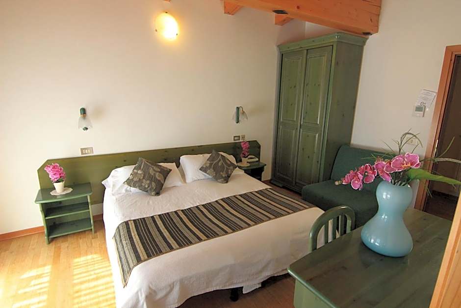 Albergo Ristorante Cacciatori