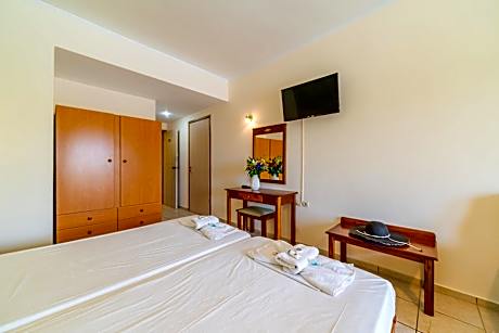 Family Connected Room