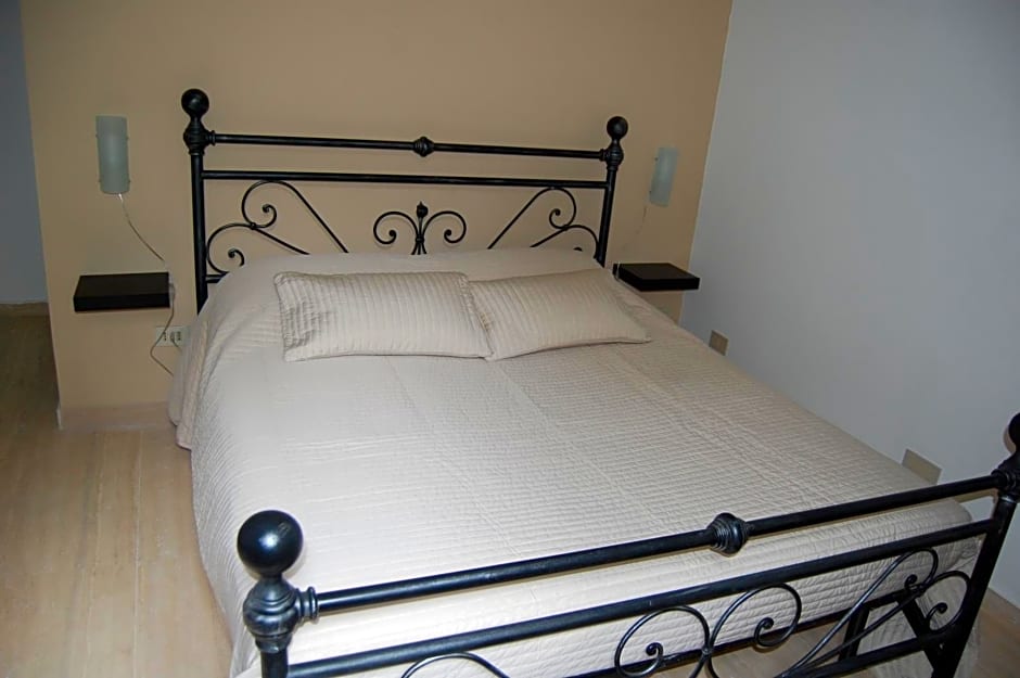 Arena Alfieri B&B