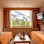 Village Catedral Hotel & Spa