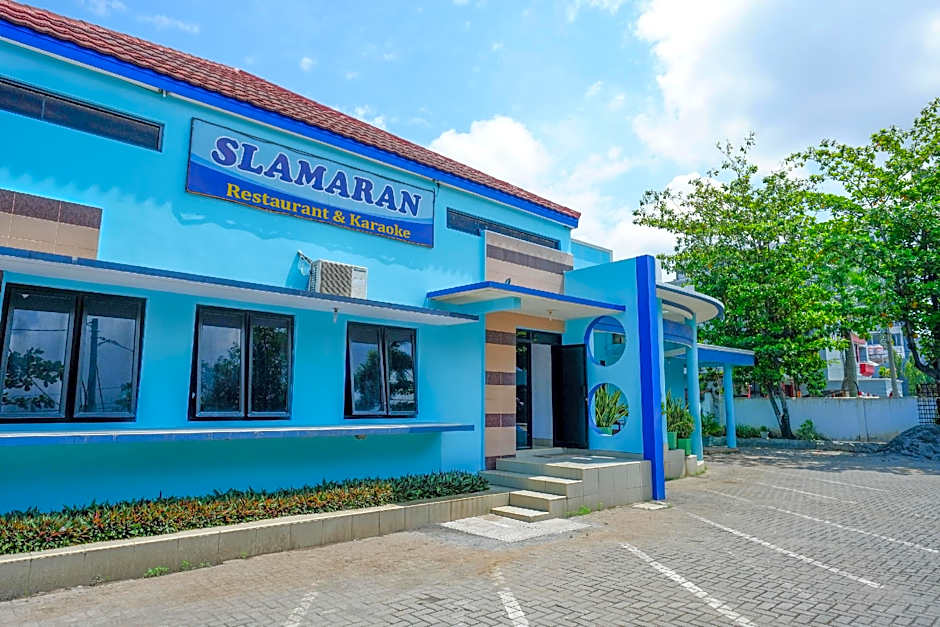 RedDoorz Plus Syariah near Stasiun Pekalongan 2