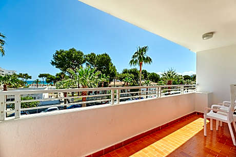 1 BEDROOM APARTMENT 1 ADULT + 1 CHILD